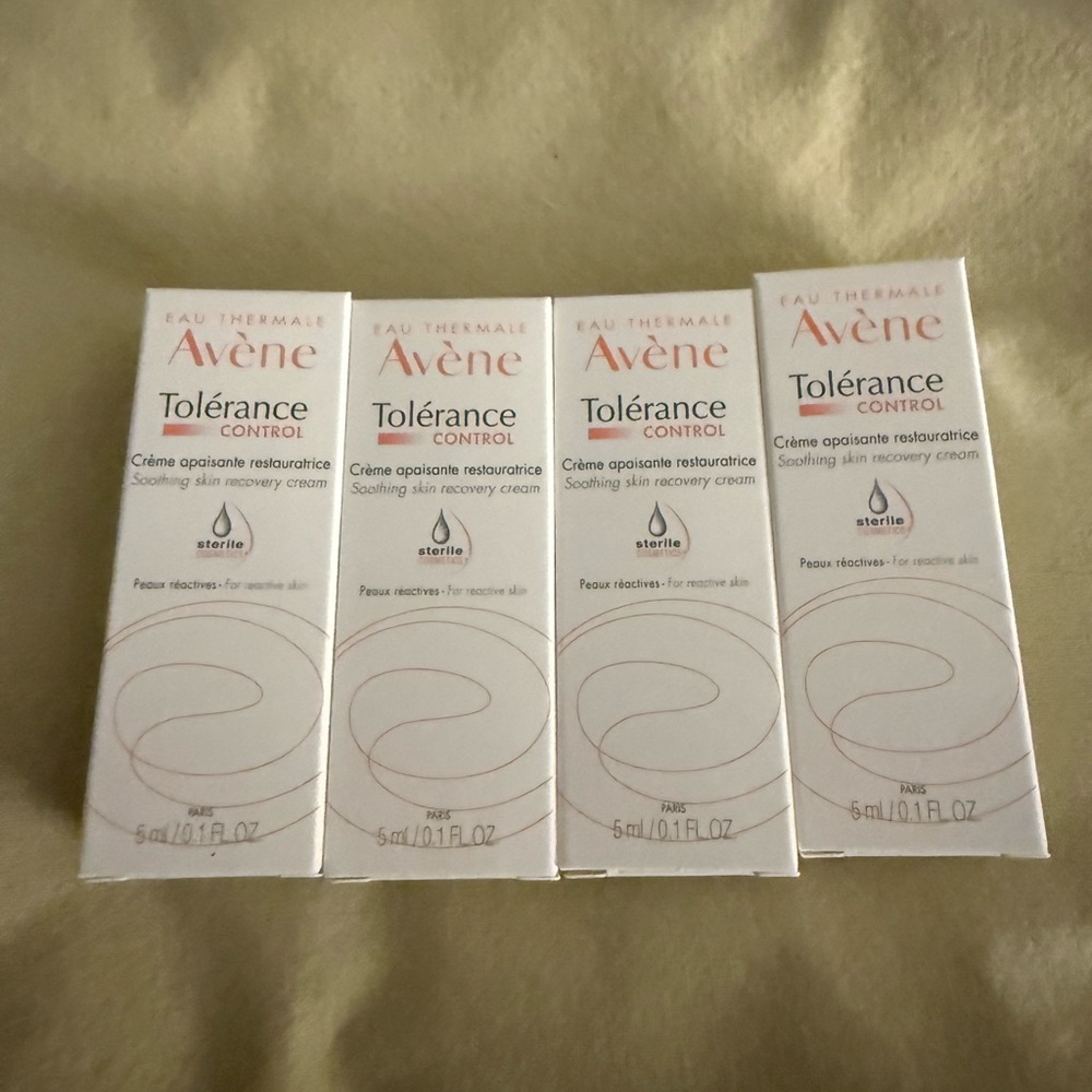 Avene‎ Tolerance Control Soothing Cream Mini Bundle